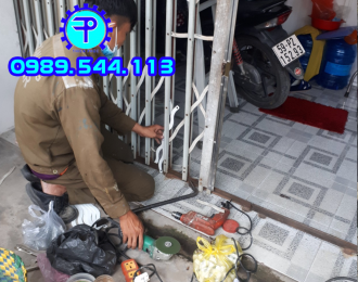 SỬA CỬA SẮT TẠI NHÀ. 0989.544.113 