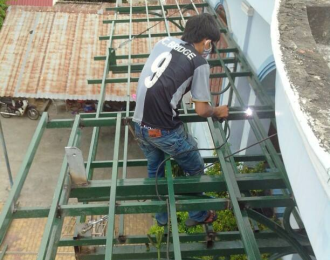 DỊCH VỤ SỬA CỬA SẮT TẬN NƠI CHUYÊN NGHIỆP_NHANH CHÓNG_GIÁ RẺ