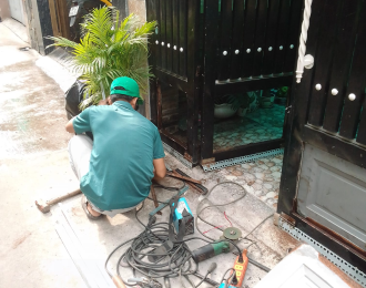 sửa cửa sắt chuyên nghiệp giá rẻ