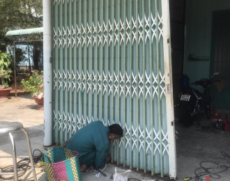 sửa cửa kéo tại TP.HCM