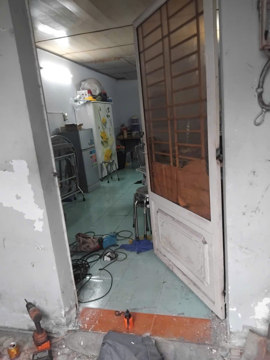 sửa cửa sắt quận 1
