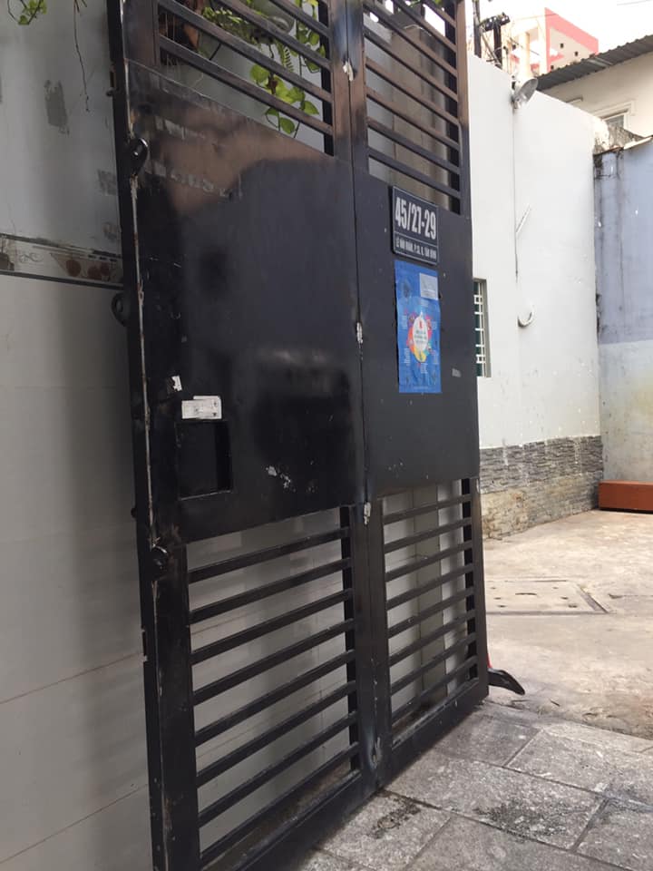 sửa cửa sắt tại nhà