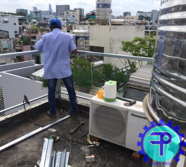 sửa cửa sắt