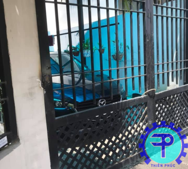 sửa cửa sắt