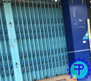 sửa cửa sắt tại nhà
