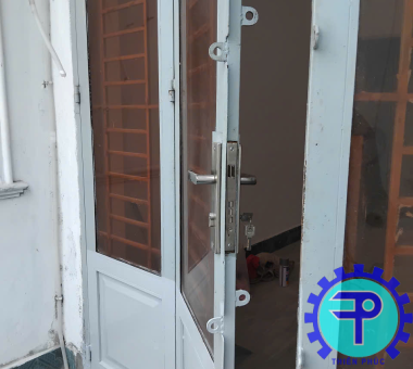 dịch vụ sửa cửa sắt uy tín và chuyên nghiệp