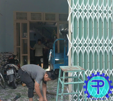 sửa cửa sắt tại nhà gia rẻ nhất thị trường