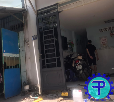 sửa cửa sắt tại nhà